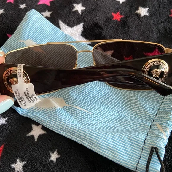 Versace sunglasses - Picture 2 of 7